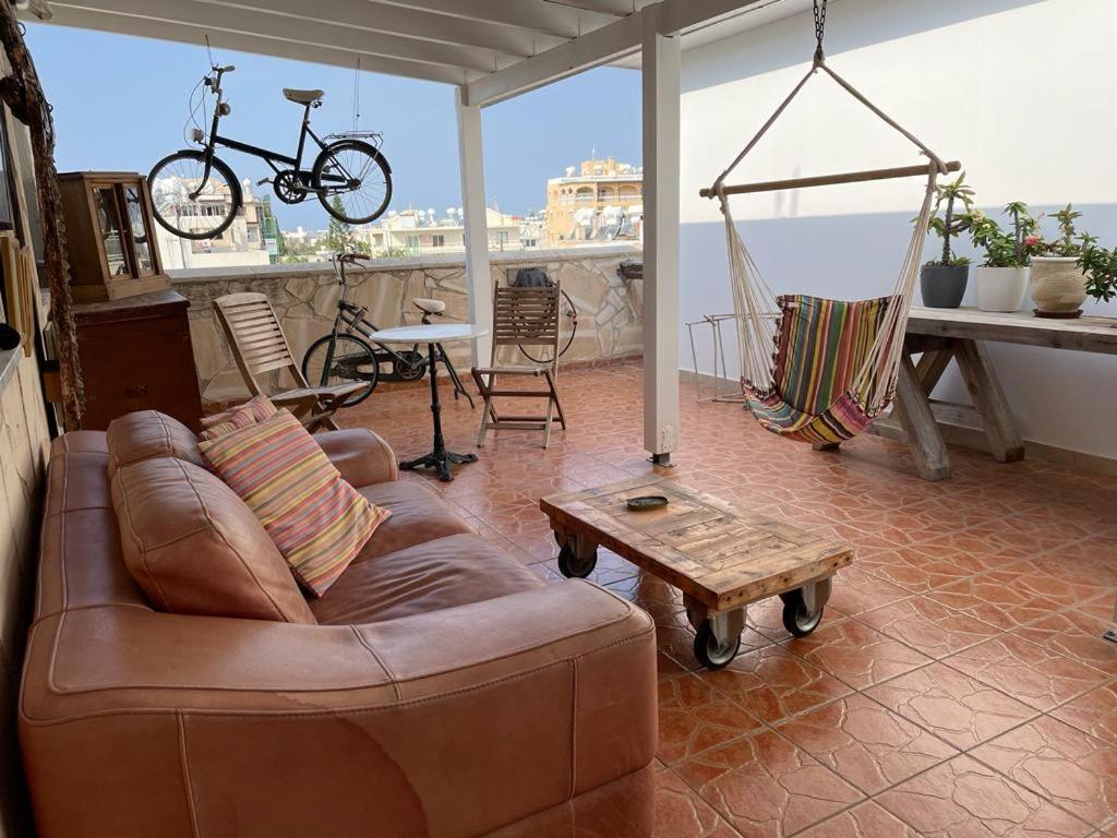Mp Cozy Apartment Near The Sea Pafos Exterior foto